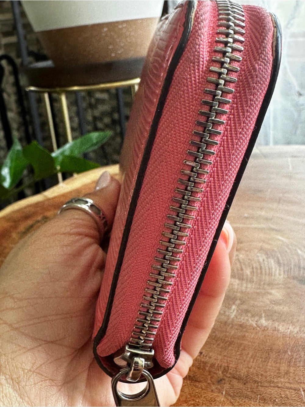 Louis Vuitton Pink Textured Zip Around Wallet - Picture 9 of 11